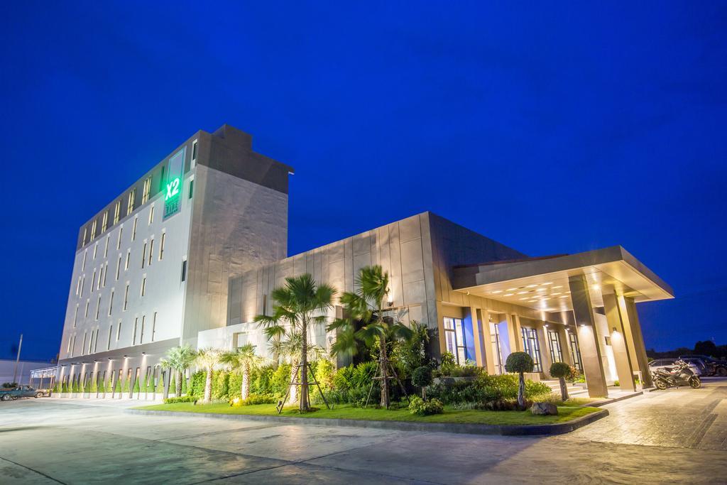 The Crystal Hotel Buriram - Formerly X2 Vibe Бурирам Экстерьер фото